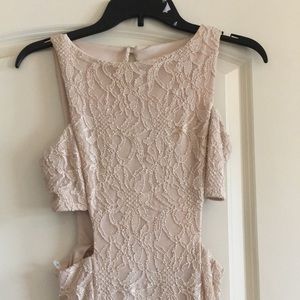 Selling a prom dress!